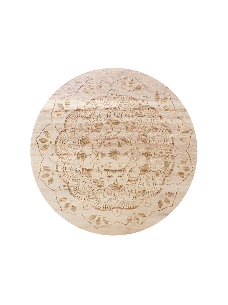 Teakwood 12 oz scented candle